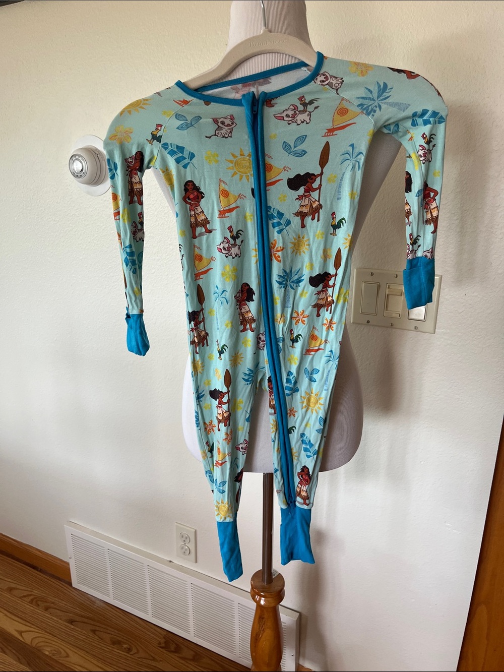 Little Sleepies Moana zippy VGUC; 12-18